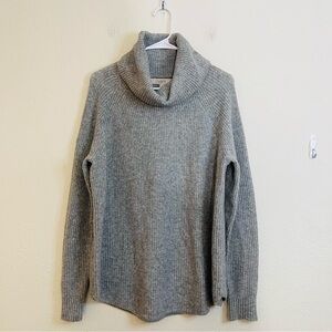 Loft Turtleneck Long Sleeve Sweater Women Size Small Gray Soft Lightweight